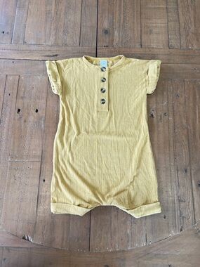 Lou Lou & company Quinn ribbed romper mustard yellow 12-24 months
